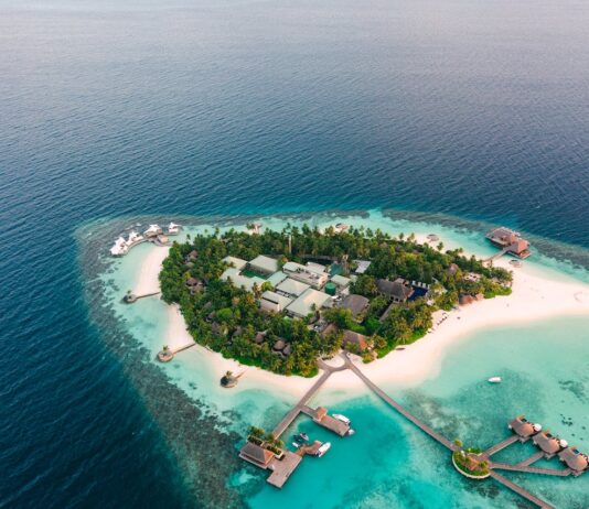 Secrets of Happiness: Life Lessons from Diverse Cultures