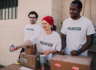 The Power of Volunteering: Global Community Initiatives